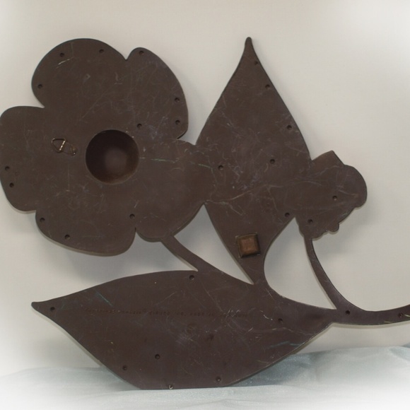 Accents Vintage Hard Plastic Flower Wall Decor Floral Decor Shabby